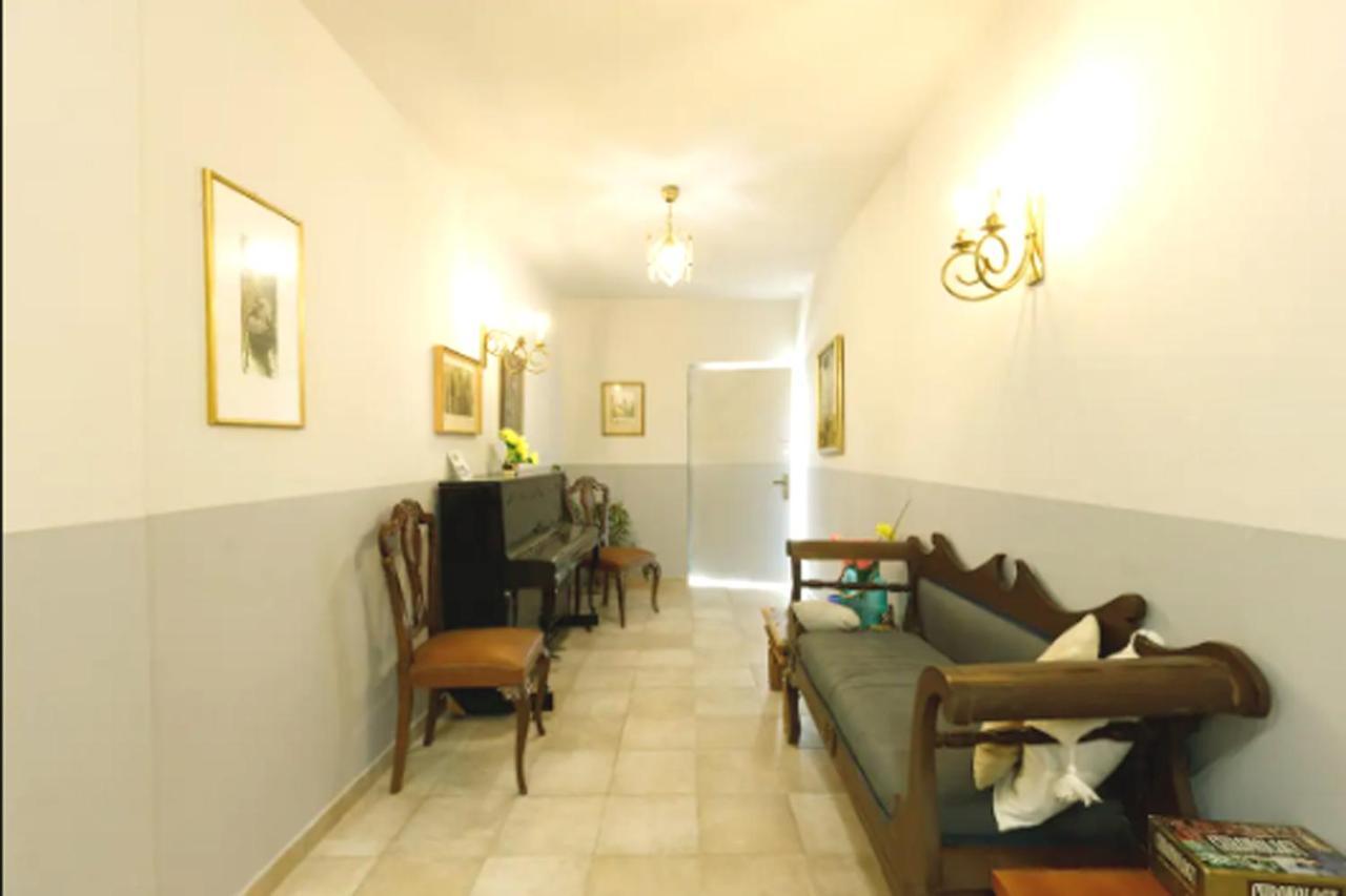 Best Located Ruby Luxury Escape Каламата Екстер'єр фото