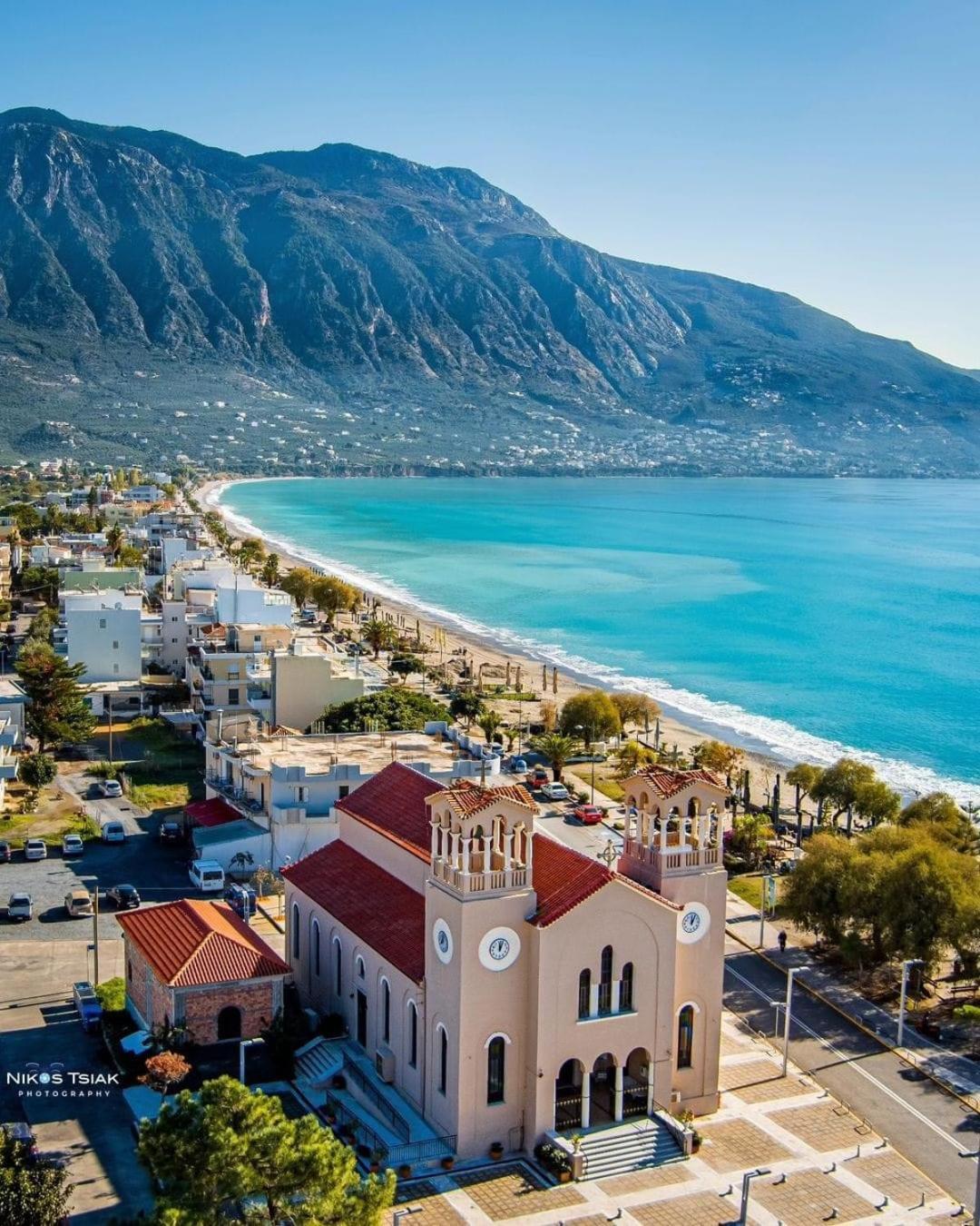 Best Located Ruby Luxury Escape Каламата Екстер'єр фото